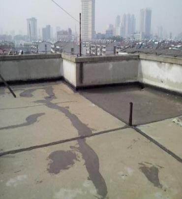 平舆漏水维修 楼顶漏水是什么原因，楼顶漏水维修方法是什么?